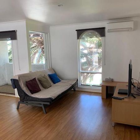 อะดิเลด ฮอลิเดย์ โฮม Apartment แอดิเลด ภายนอก รูปภาพ