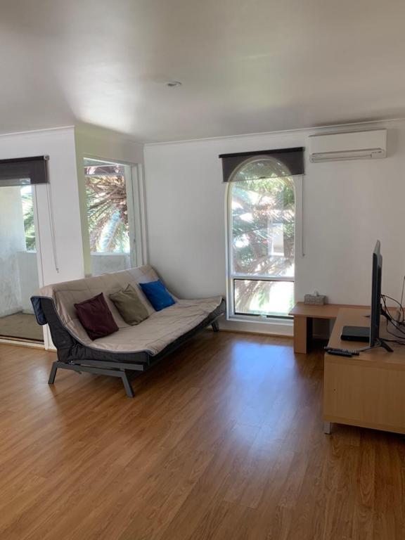 อะดิเลด ฮอลิเดย์ โฮม Apartment แอดิเลด ภายนอก รูปภาพ