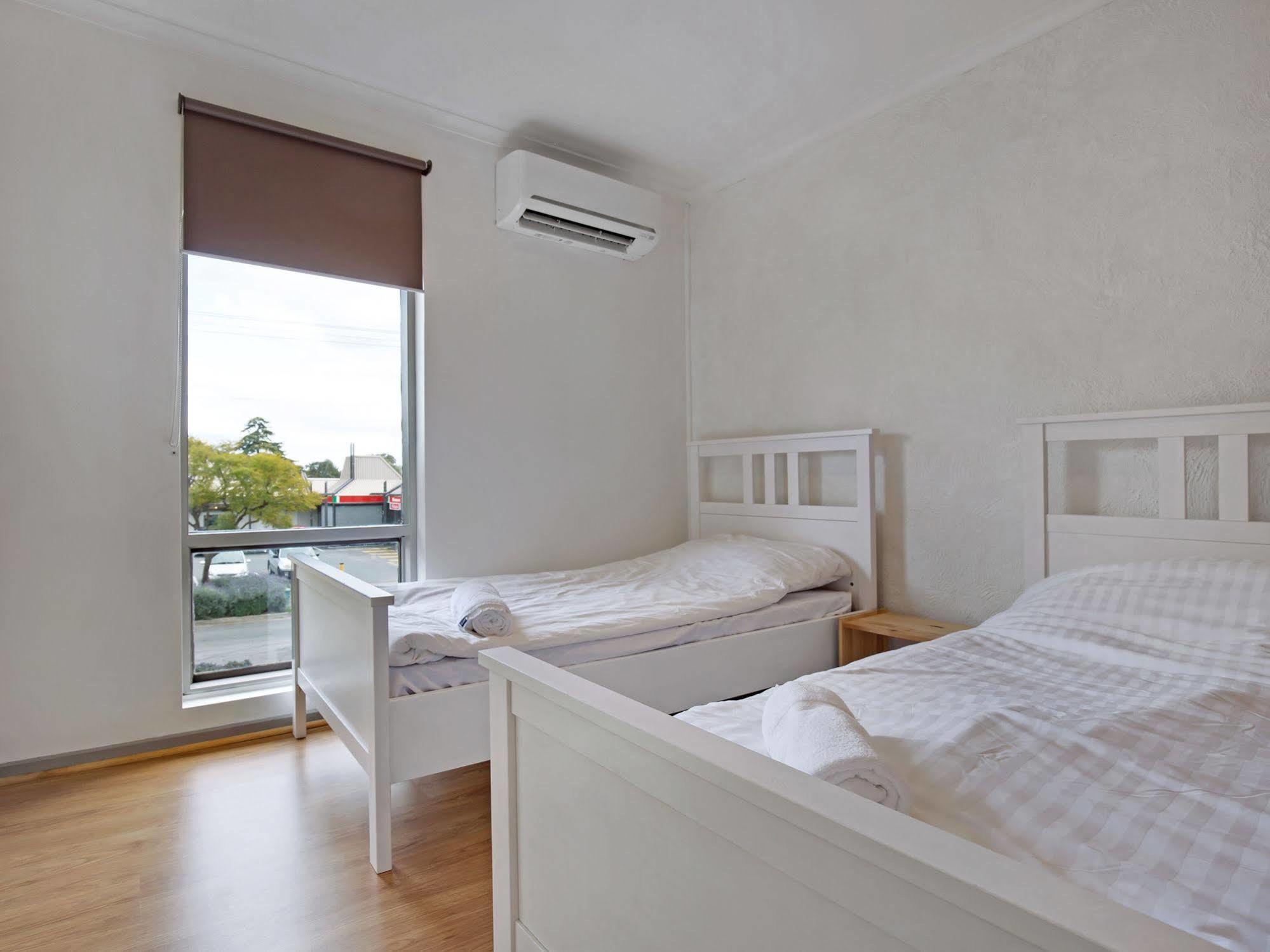 อะดิเลด ฮอลิเดย์ โฮม Apartment แอดิเลด ภายนอก รูปภาพ
